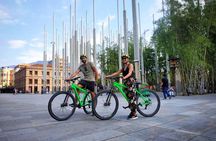 Tour the City of Medellin by Bicycle with Snacks and Drinks