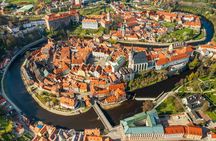 Fairytale Český Krumlov and Bohemian Village Day Tour with Lunch