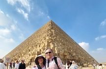 Full Day Tour Giza Pyramids Sphinx and Egyptian Museum