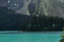 Day Trip to Emerald & Minnewanka Lakes, Natural Bridge & Banff