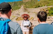 Private guide tour at Machu Piccchu