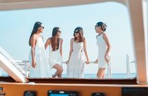 Phuket: Phi Phi, Bamboo & Maiton Speed Catamaran Tour