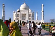 Same Day Taj Mahal/Agra Tour from Bangalore By Return Flights
