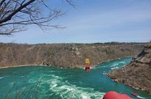 Small Group Niagara Falls Day Tour from Toronto with Boat cruise