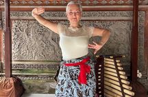 Balinese Dance and Costume Cultural Experience