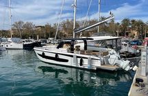 Luxury Motor Yacht Tour from Palma de Mallorca 4h 10pax max