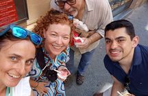 Florence Street Food Walking Tour with wine in Duomo Area