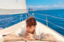 Barcelona Sailing Experience 2 hs w/Premium Snacks & Drinks