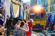 Bangkok 2-Day Tour: Thai Cuisine, Floating, Fun & Train Markets
