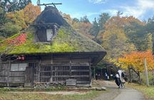 Hida Folk Village Guided Tour with Bus Transfer in Takayama
