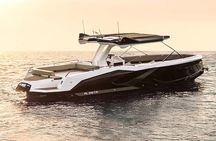 Milos: Private Yacht Tour—Kleftiko Sarakiniko Poliegos