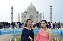 2-Day Overnight Taj Mahal & Fatehpur Sikri Tour from Delhi by Car