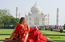 Taj Mahal Sunrise with Photography & Local Expert Guide Tour