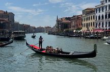 Gondola Ride plus Private Walking Tour in Venice