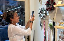 Handmade wreath experience using tatami mat edges in Tokyo