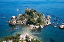 Private Catania Evening Tour to Volcanic Villages & Castle