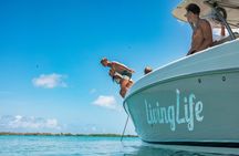 Exclusive 38ft Yacht Charter Experience in Klein Curaçao