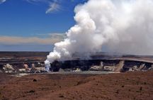 Big Island Scenic Tour:Volcano, HiloTown,Waterfalls,Beach & Lunch