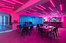 Zombie Apocalypse VR Shooter Experience