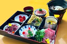Sapporo Sumo Show Experience with Japanese Food and Photo