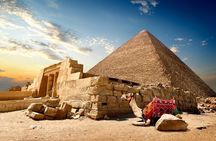 Historic Cairo Discovery Tour with Lunch – From Hurghada