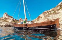 Cagliari boat tour : 5 swim stops, snorkeling & Sardinian aperitif