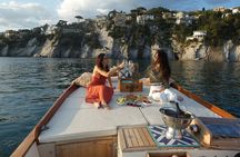Private Sunset Boat Tour with Aperitif in Portofino 1.5 hours
