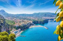 Amalfi Coast from Naples: Relaxing tour between Sorrento and Amalfi!
