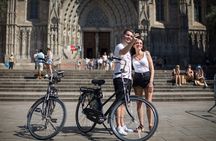 Barcelona: City Highlights Bike Tour