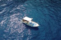 Private boat tour along the coast of Capri: 2 hours of beauty