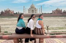 Private Day Tour of Taj Mahal and Agra Fort From Delhi By Car - All Inclusive