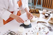 DIY Candle Making Class at a Local Wine Bar in Atlanta