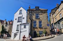 North York Moor day trip incl Whitby, Staithes & Robin Hoods Bay 