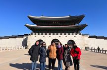 Time Travel in Seoul: Gyeongbokgung Palace, Folk Museum & Bukchon