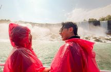 Niagara Falls Canada Day + Night Small Group Tour w/Falls Dinner 