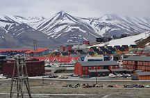 Explore the Legendary Town of Longyearbyen