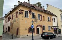 Buda Castle Tour: History and Architecture