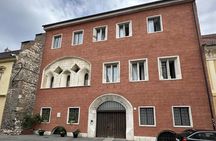 Buda Castle Tour: History and Architecture