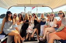 Portland Lighthouse Boat Cruise with Oysters & Prosecco