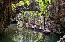 EN Jade Cavern in Jeep Snorkeling Tour & Lunch