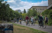 Berlin: Experience Alternative Kreuzberg on a Private Bike Tour