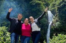 Private Tour to Poás Volcano with Local Strawberry Tasting