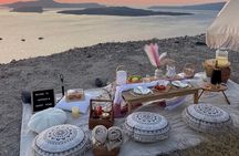Aesthesis Sunset Picnic – Caldera View Edition