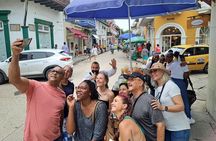 Cartagena walking tour in small group