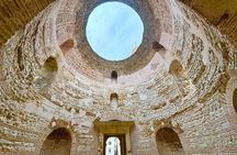 Private guided tour of Docletian's palace Split & Trogir by car