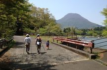 Lake Shidaka and Lake Kagurame Nordic Walking Tour