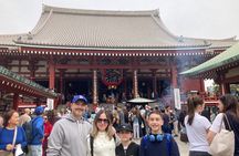 Tokyo: Asakusa Private Cultural Walking Tour with Sensoji Temple