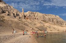 Hiking experience Martian landscapes and dream beaches on Pag Metanja