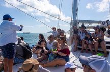 Afternoon Catamaran to Isla Mujeres: Snorkel, Open Bar & Sunset