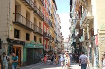 Pamplona Highlights Walking Tour with Coffee and Churros Break